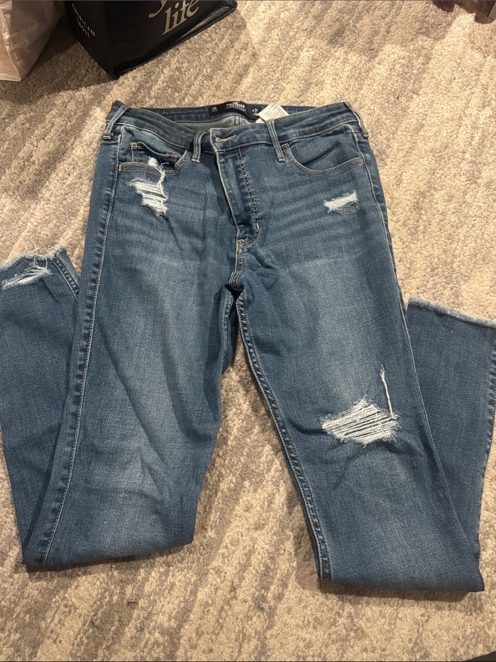 Hollister Women's Distressed Skinny Jeans - Medium Blue